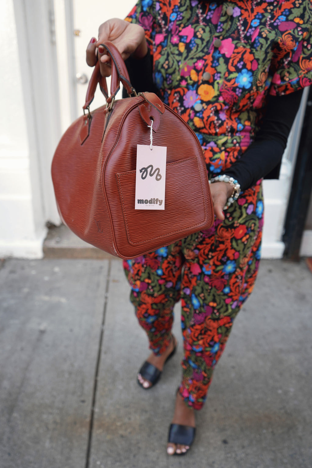 Louis Vuitton Epi Leather Speedy 30 Handbag (Kenyan Brown)