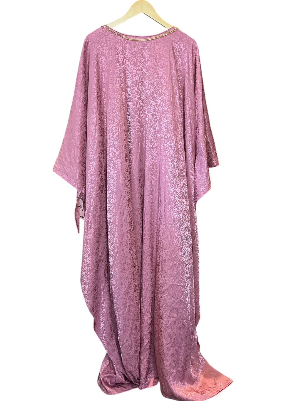 Modify Thrift mauve pink jacquard kaftan maxi dress with flowing kimono sleeves and intricate beaded neckline detail