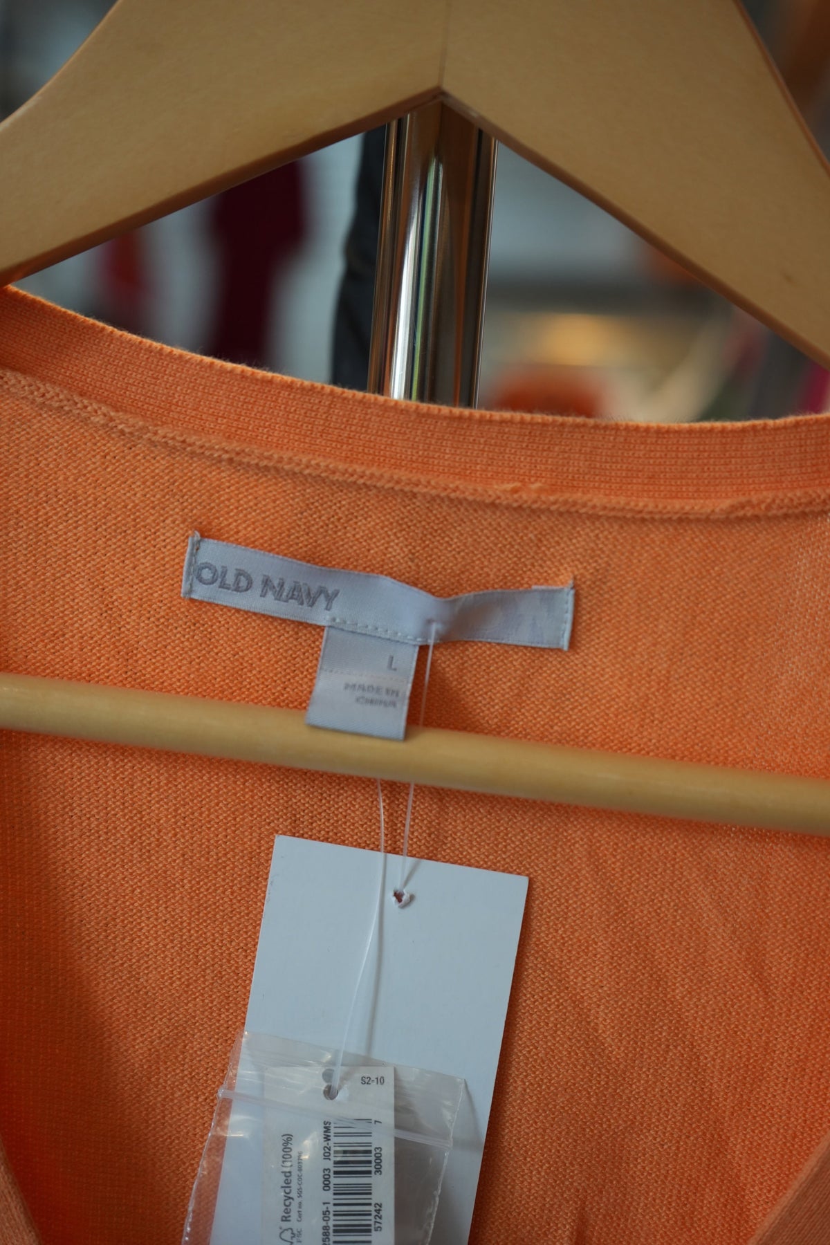Old Navy Bright Peach Orange Cropped V-Neck Button-Up Cardigan