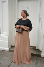 Black & Tan Two-Tone Lace Trim Satin Abaya