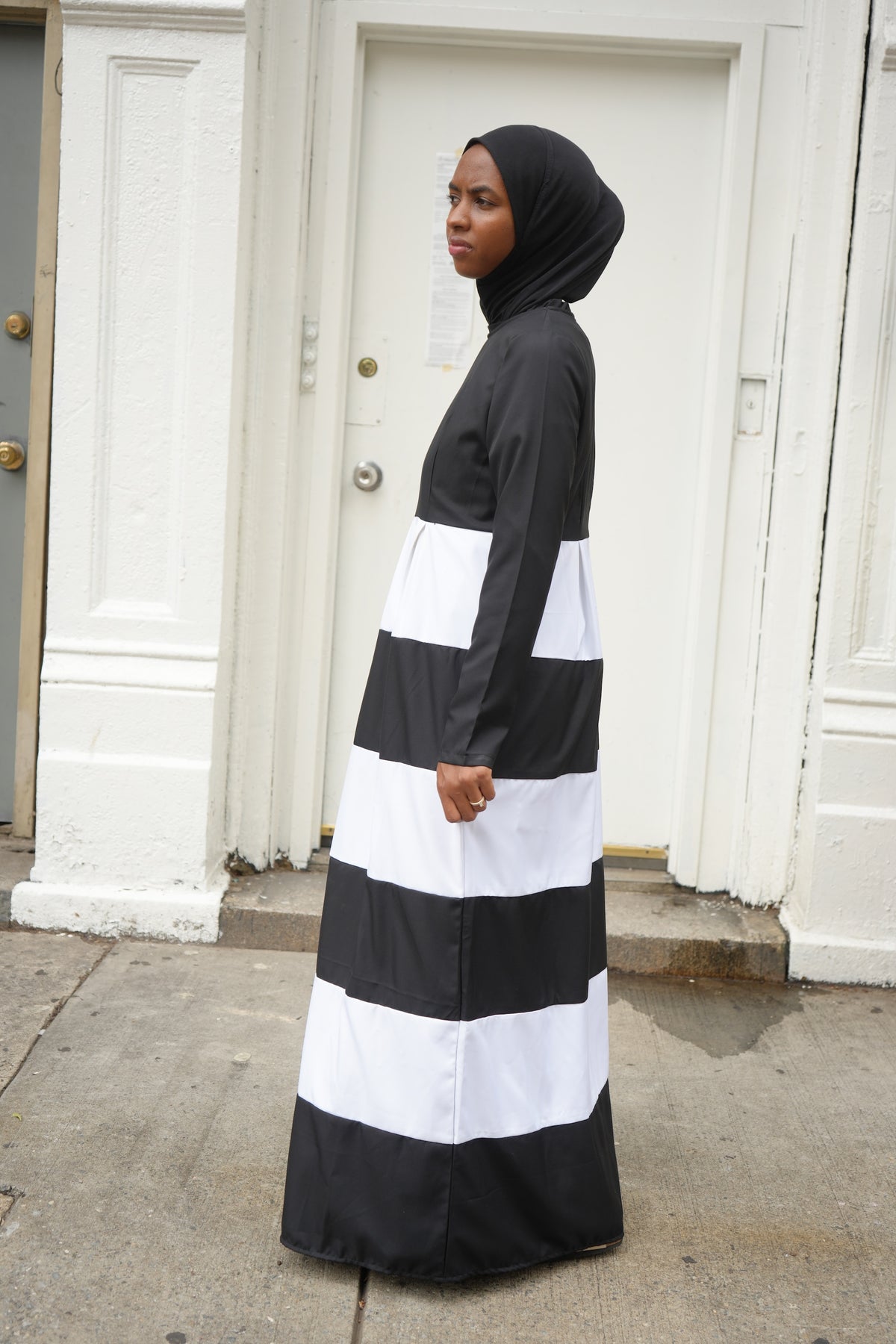 Black & White Bold Colorblock Striped Dress