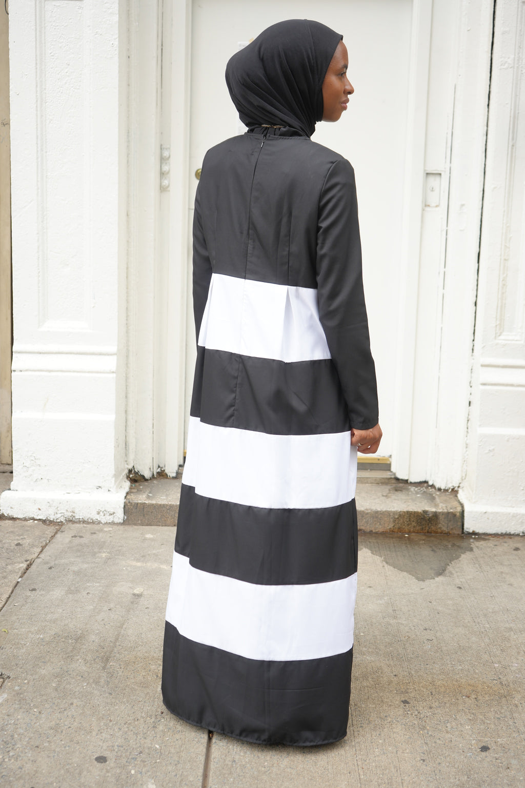 Black & White Bold Colorblock Striped Dress
