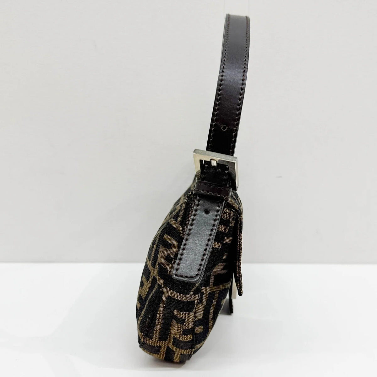 FENDI Baguette Zucca Brown Canvas Shoulder Bag