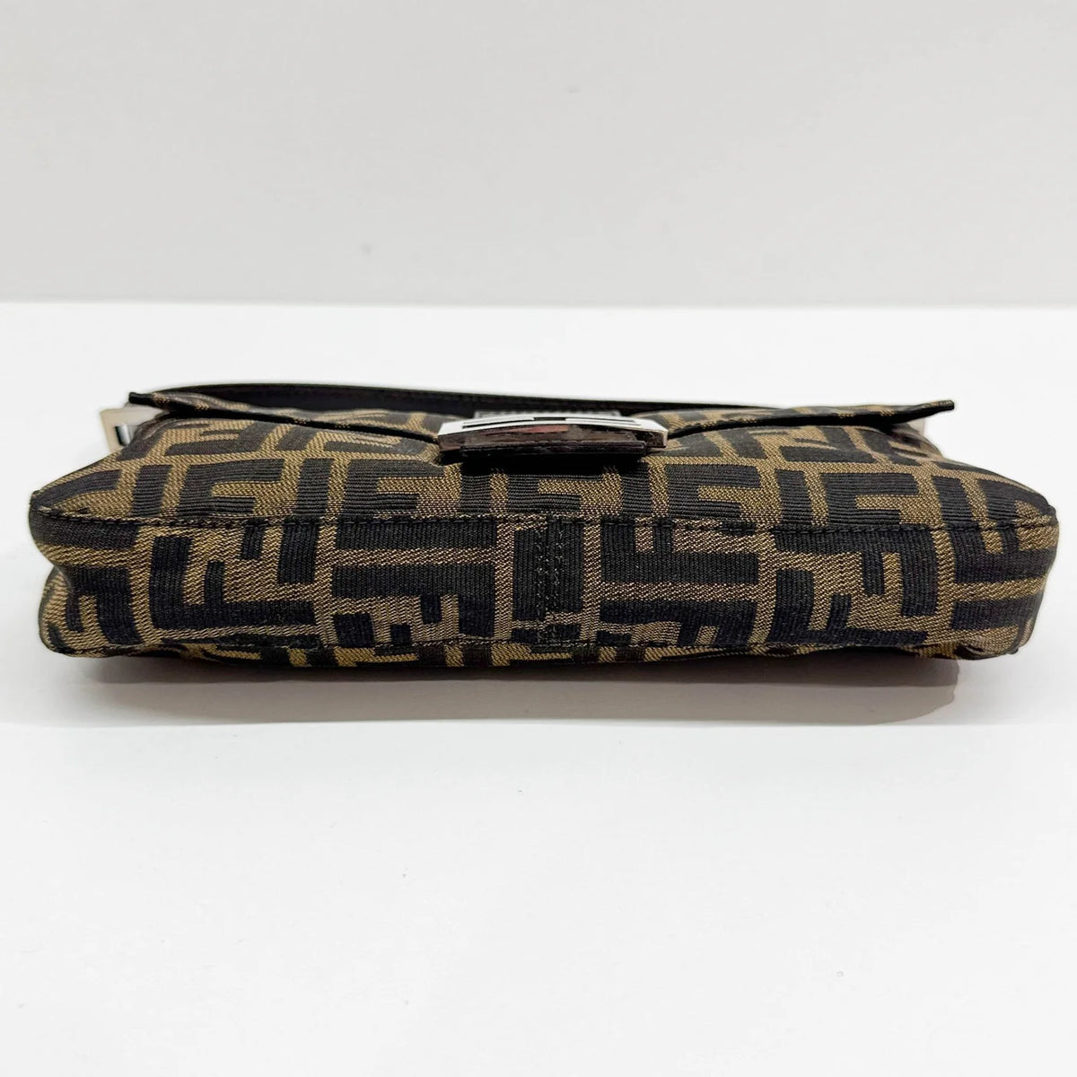 FENDI Baguette Zucca Brown Canvas Shoulder Bag