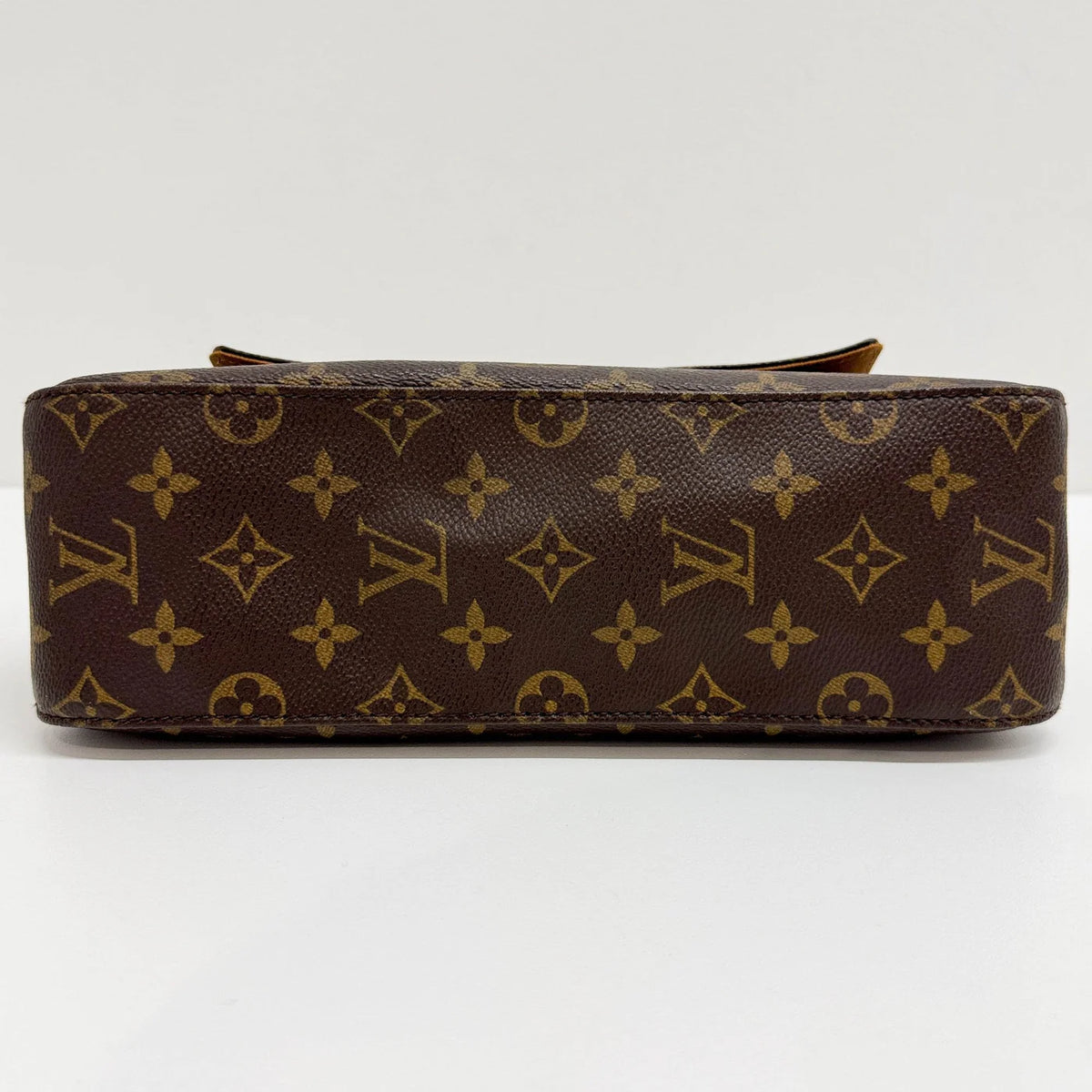 LOUIS VUITTON Brown Monogram Canvas Shoulder Bag